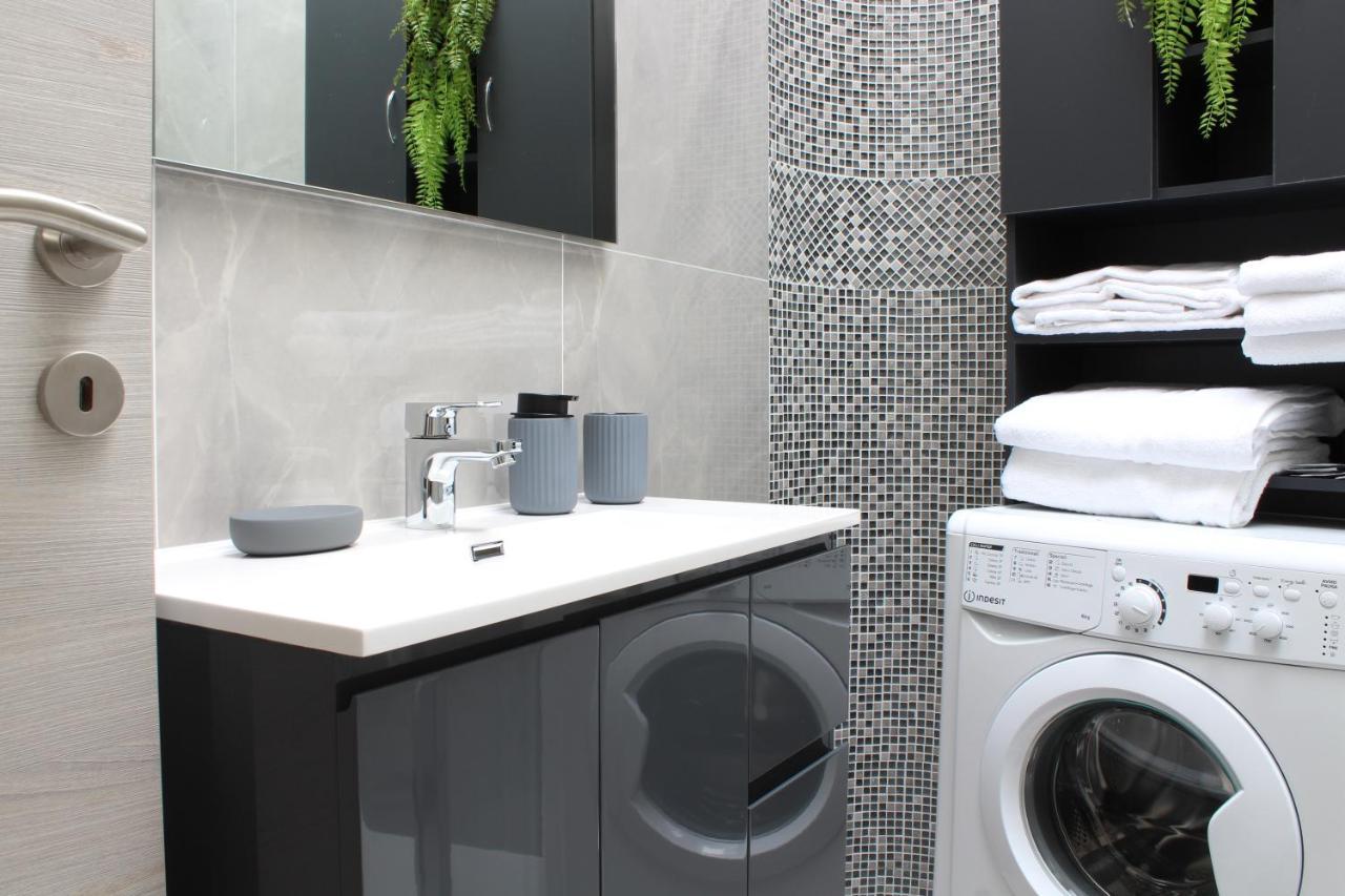 Altum Villare Apartments Равена Екстериор снимка